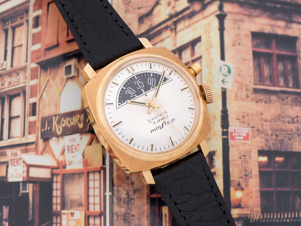 jardin M 掛時計　POINT and LINE Hamilton Accumatic A-504 Asymmetric Watch | Unwind In Time