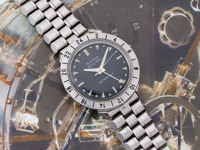 Bulova Accutron Astronaut Watch Original Black Dial Stainless Steel and Bullet Bracelet