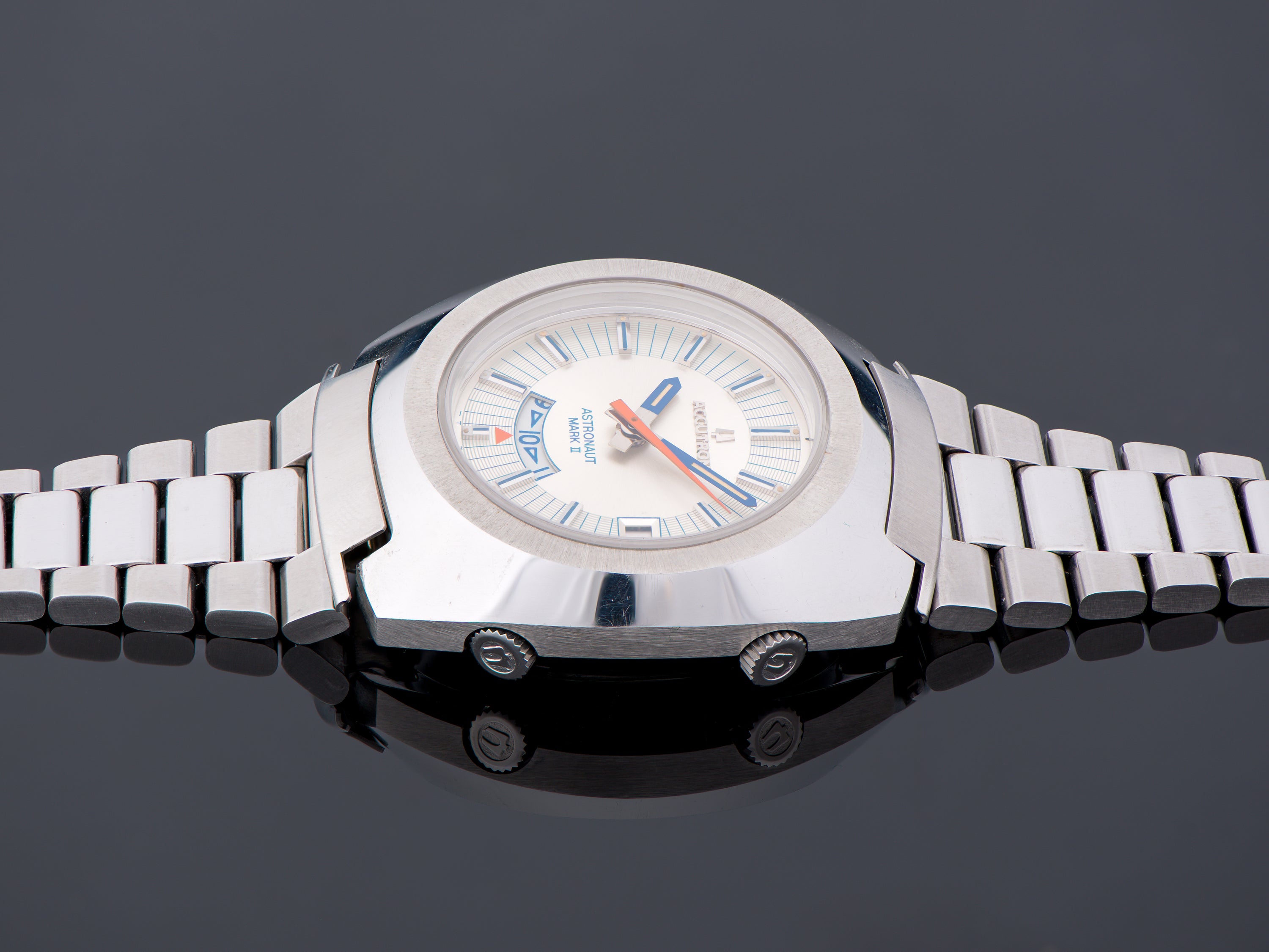 Bulova Accutron Astronaut Mark II Dual Time Zone Watch & Box