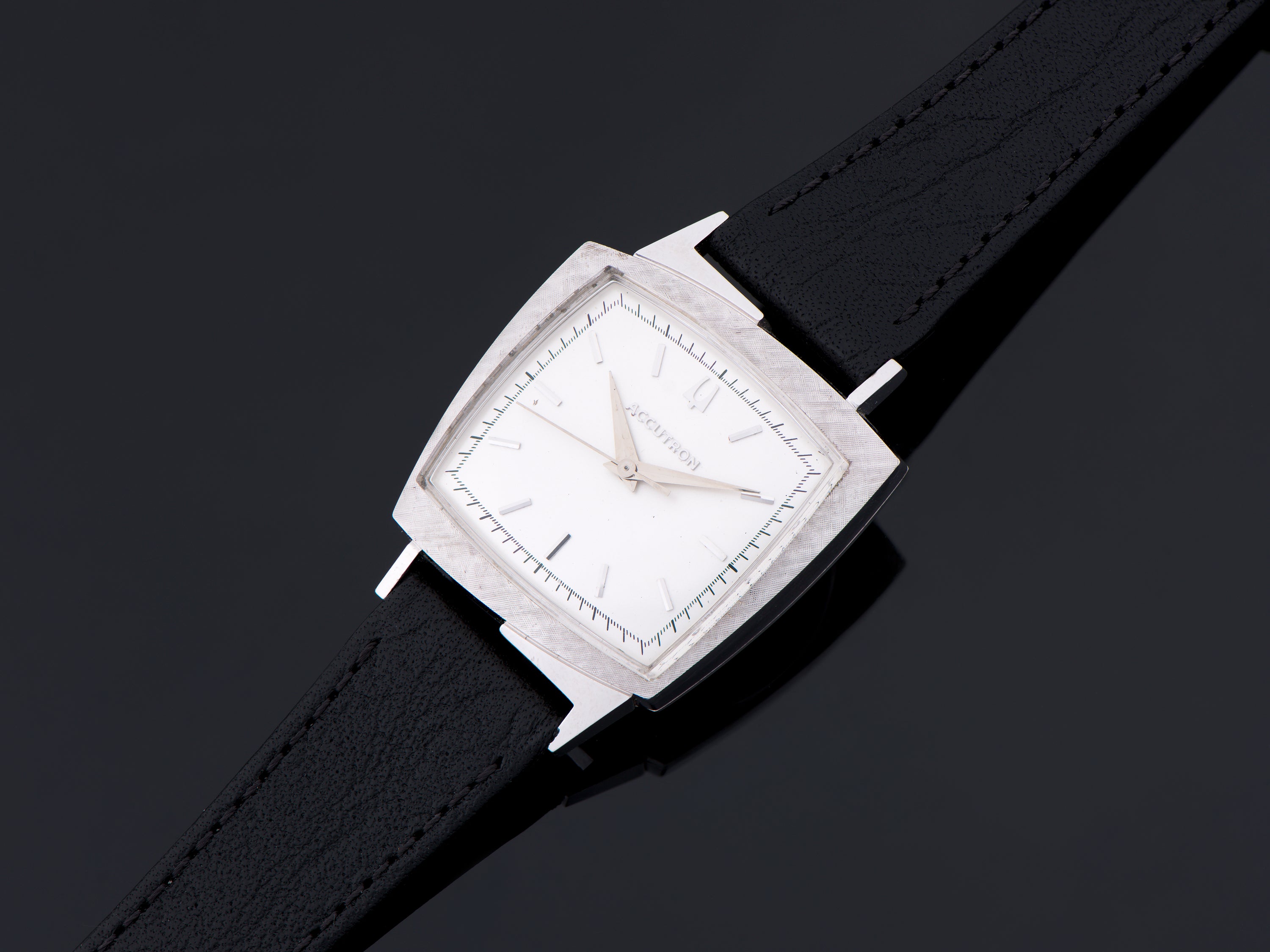 【Bulova】TVスクリーン ブローバ/テレビスクリーンケース/ネイビー×グレー/自動巻き