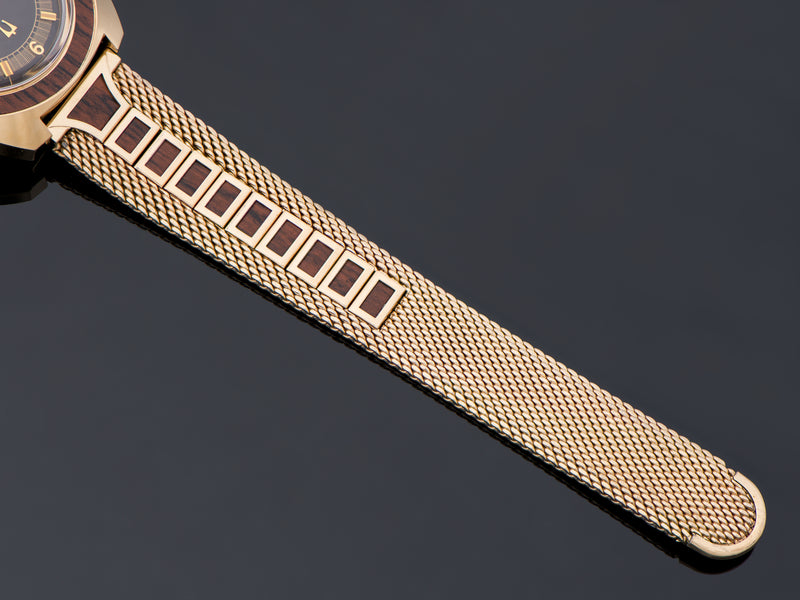 Bulova Accutron Woody 2182 Watch With Original Bracelet