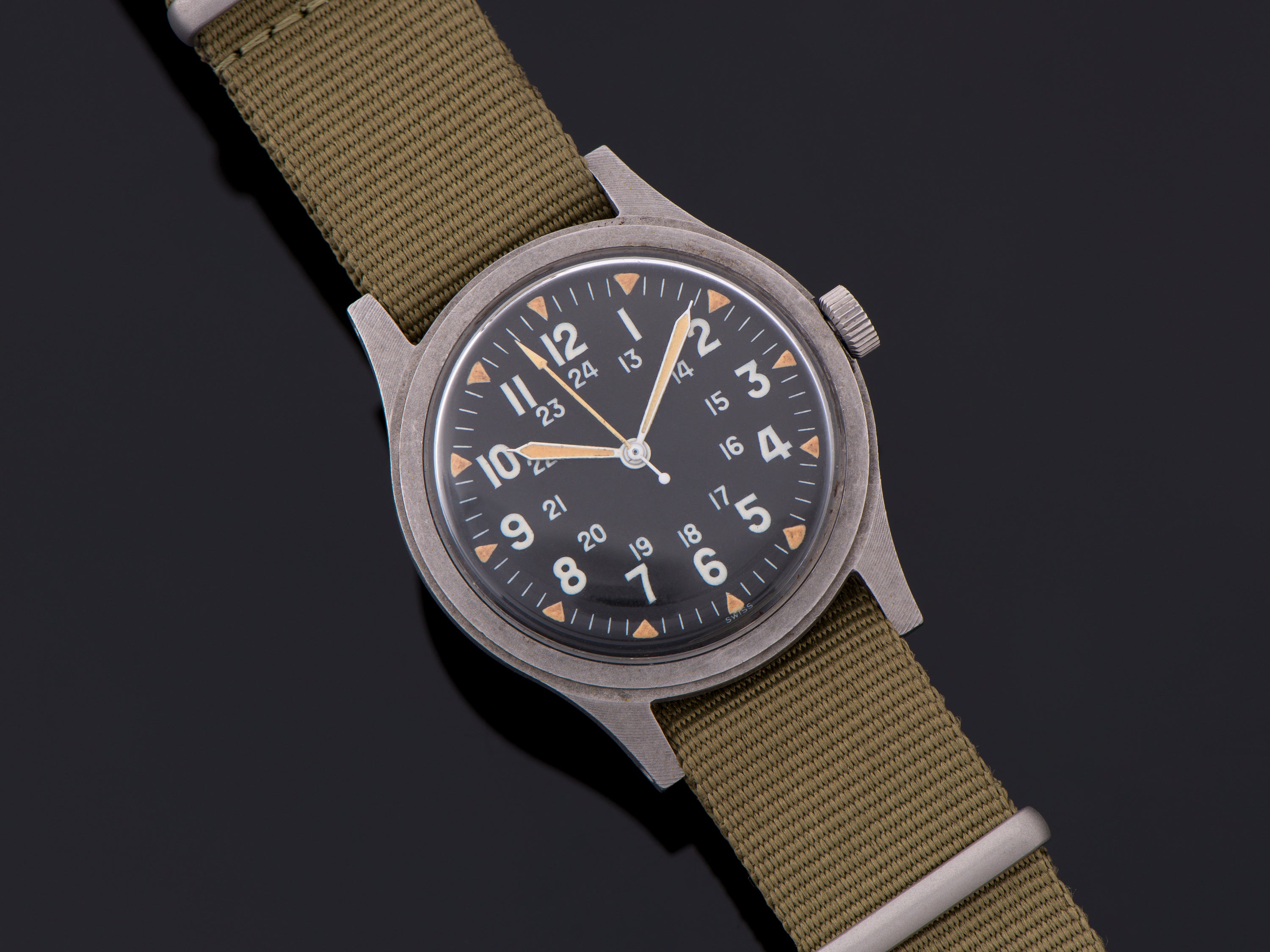 Hamilton Vietnam Era Military Hacking GG-W-113 Watch