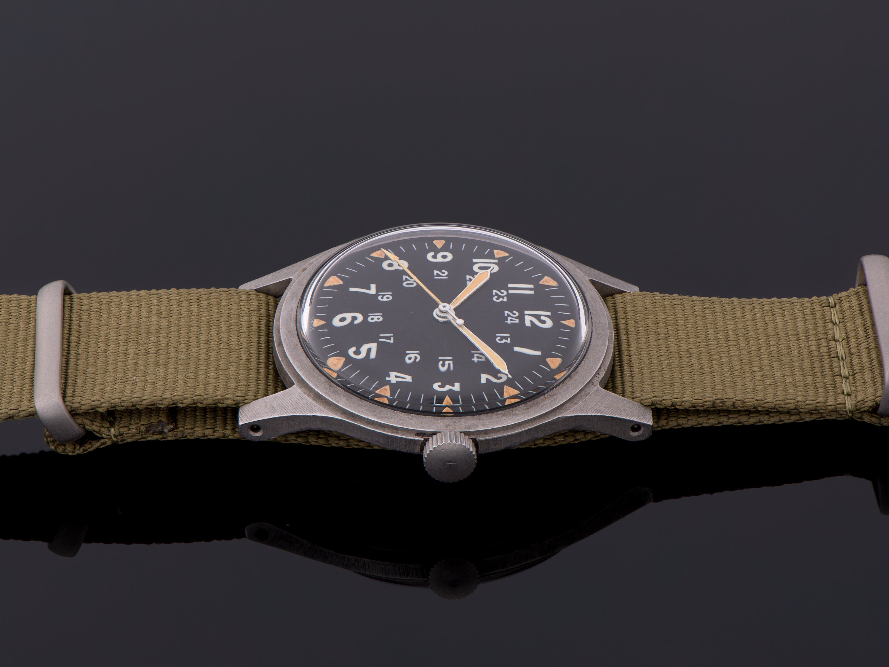 Hamilton Vietnam Era Military Hacking GG-W-113 Watch