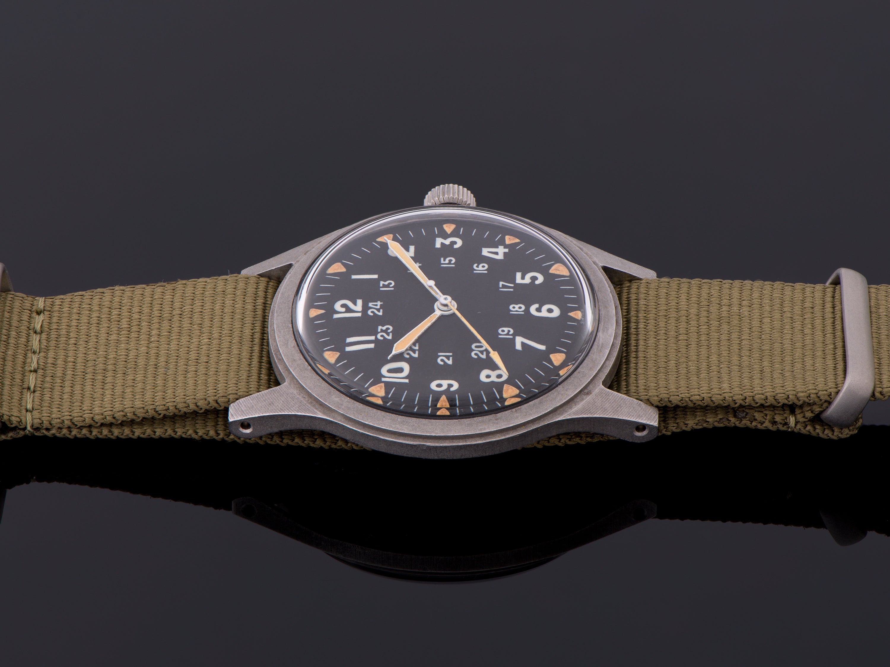Hamilton Vietnam Era Military Hacking GG-W-113 Watch