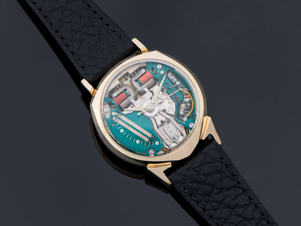 Accutron Alpha Spaceview 14K Yellow Gold Watch