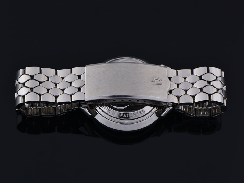 Bulova Accutron Spaceview "B" Stainless Steel Watch Original Bracelet with Signed Clasp