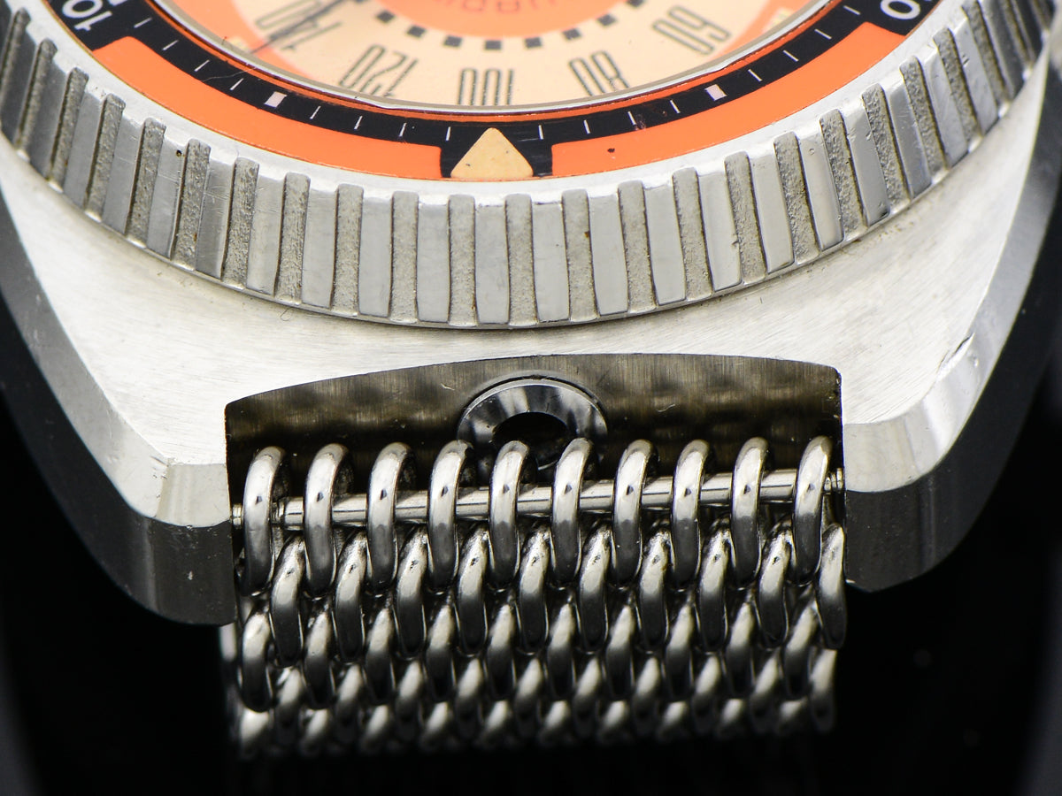 Aquadive Model 50 Electronic Depth Gauge Divers Watch