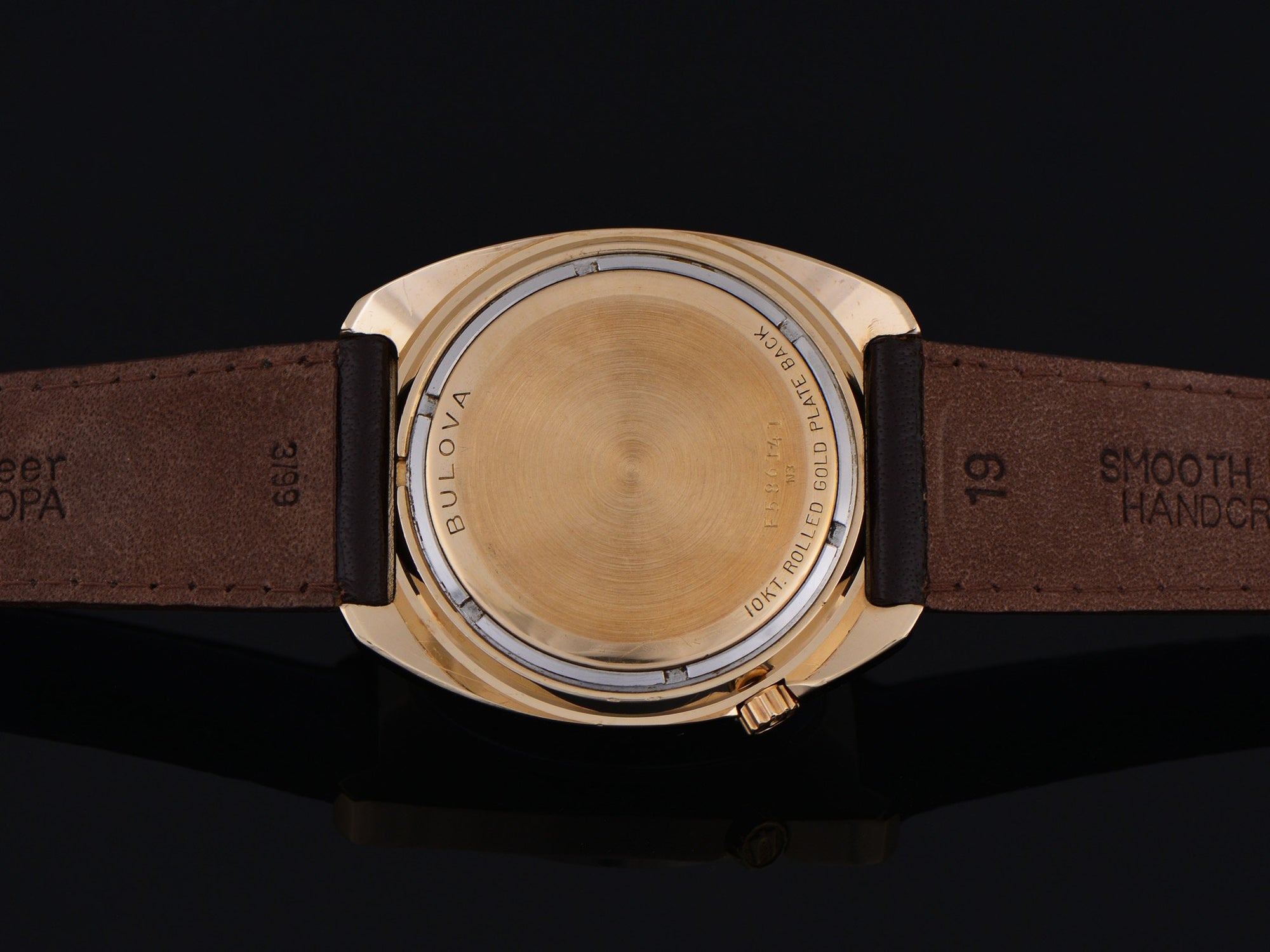 Bulova Accutron Accuquartz 2241 Watch Unwind In Time