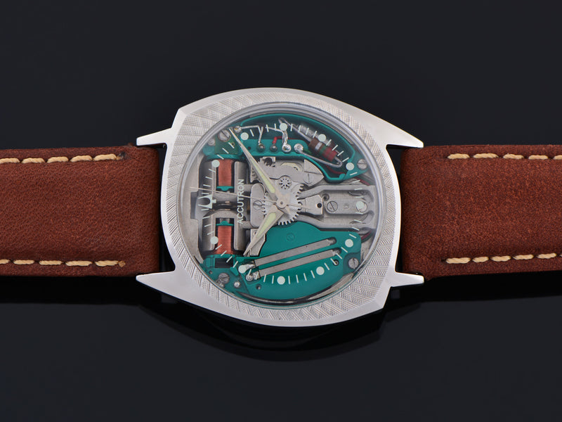 Bulova Accutron Spaceview Asymmetric Florentine Bezel Stainless Steel Watch