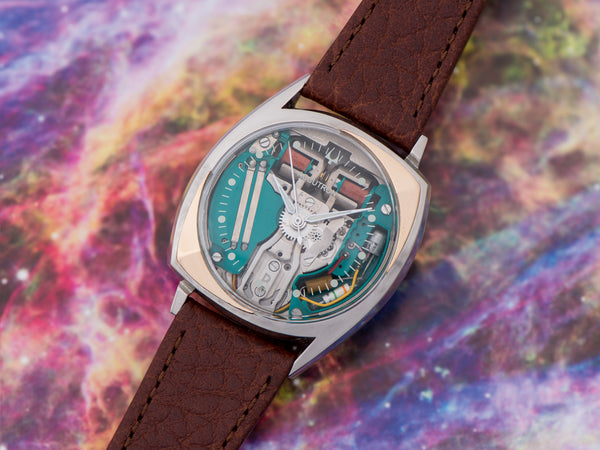 Bulova Accutron Spaceview "Floppy Football" Steel with 14K Insert Watch