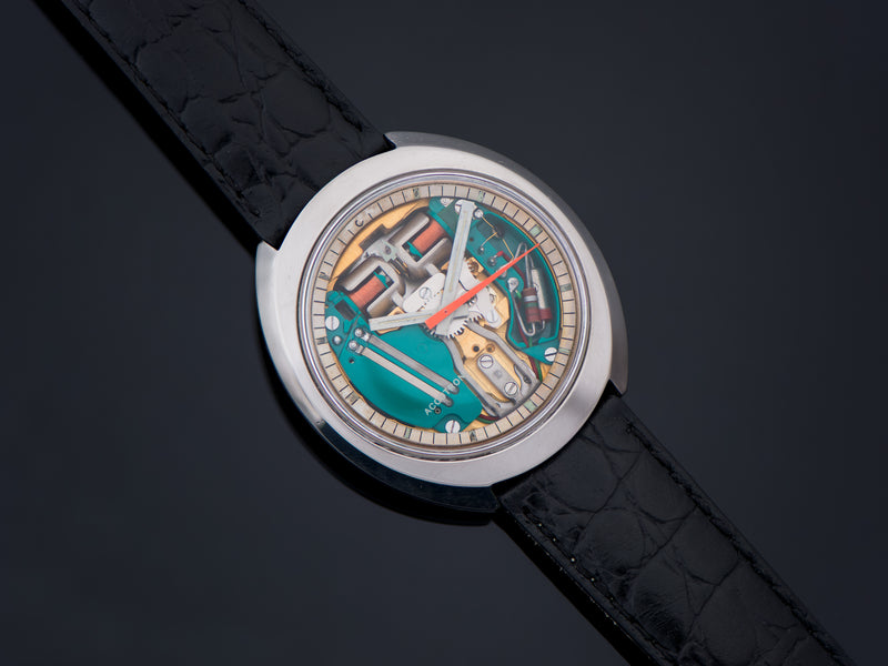 Bulova Accutron Spaceview Tonneau Watch