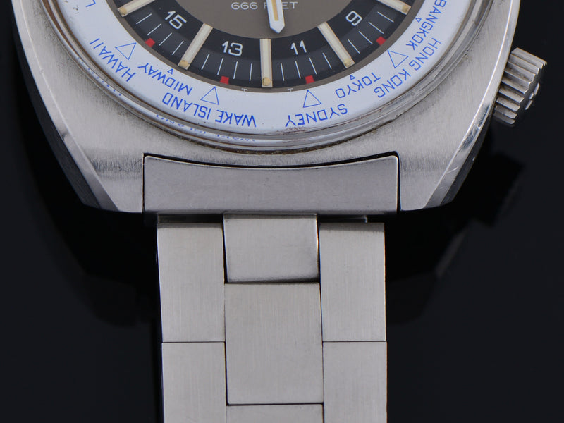 Bulova Accutron Watch With Fitted Original Bracelet