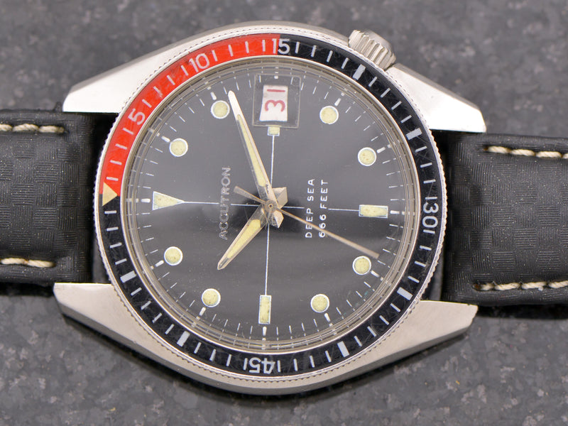 Bulova Accutron Deep Sea 666 Feet Vintage Watch