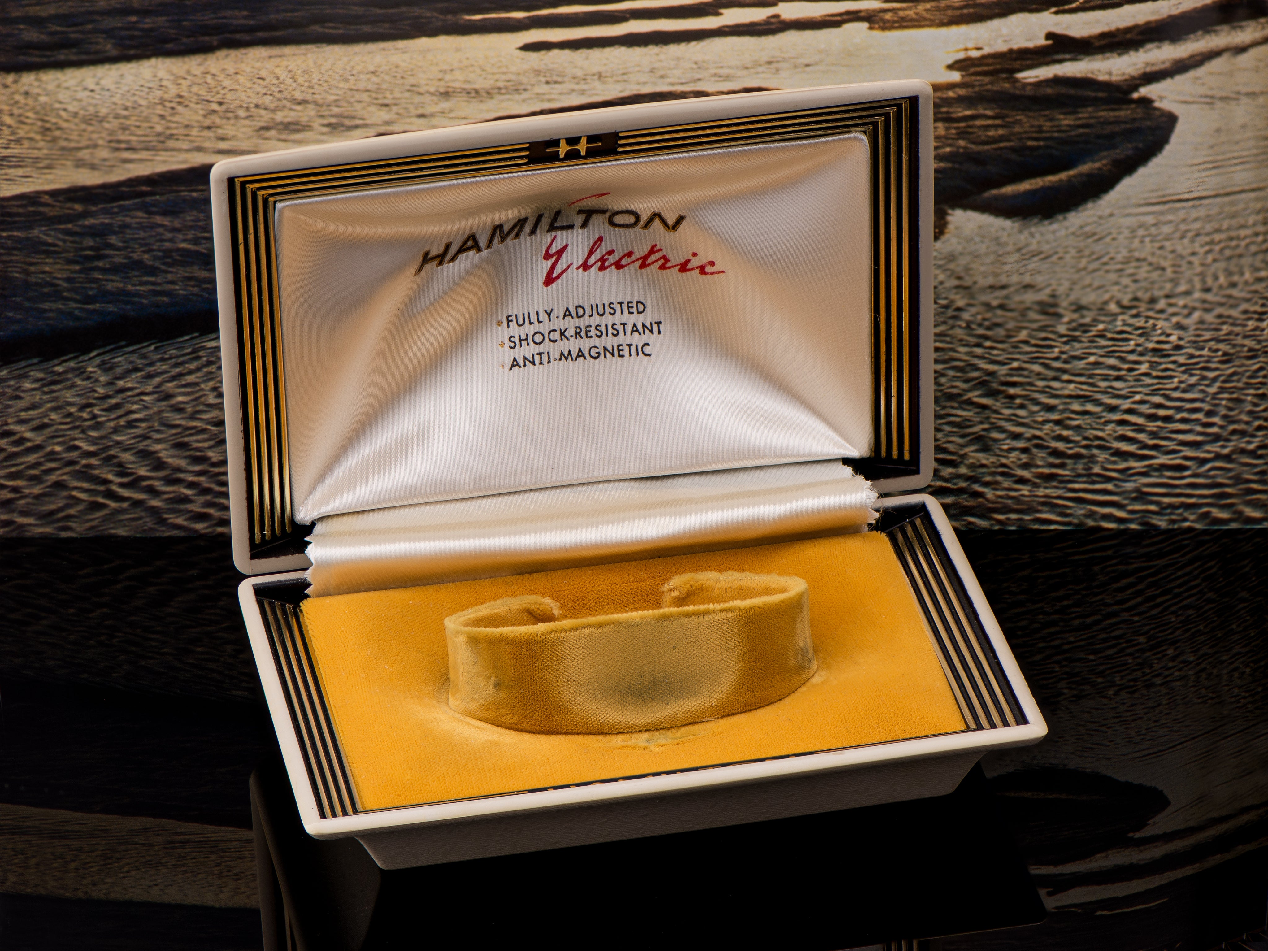 Hamilton Electric Clamshell Inner and Outer Watch Box