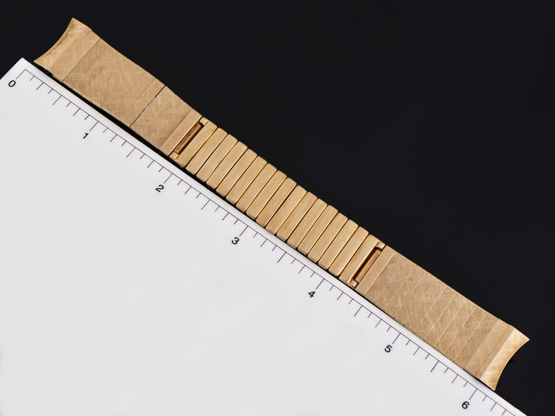 Hamilton Electric Taurus Bracelet Showing Length