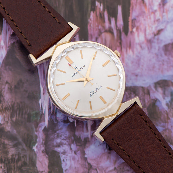 Titan best sale h watch