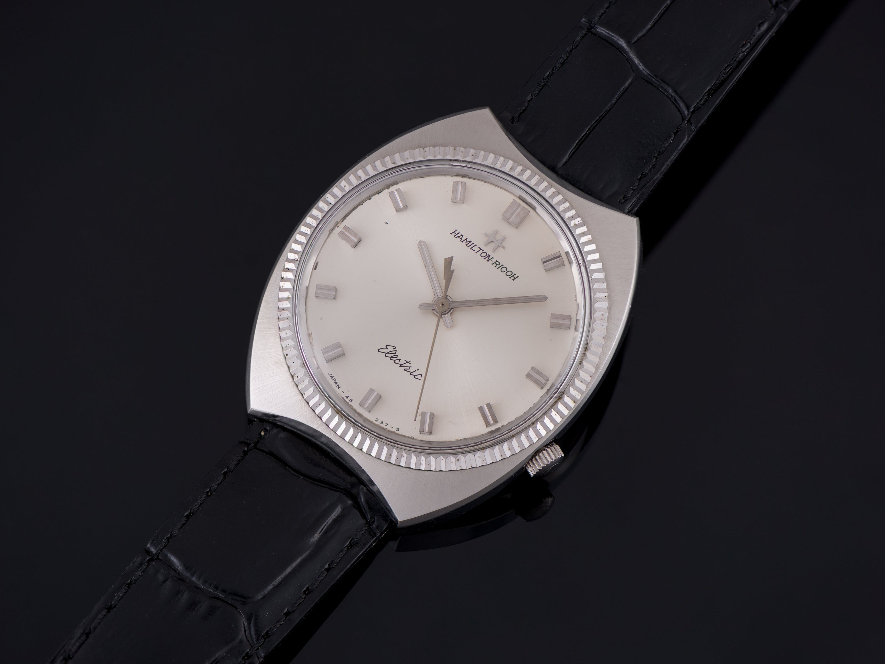 Hamilton-Ricoh 555E Stainless Steel Watch | Unwind In Time