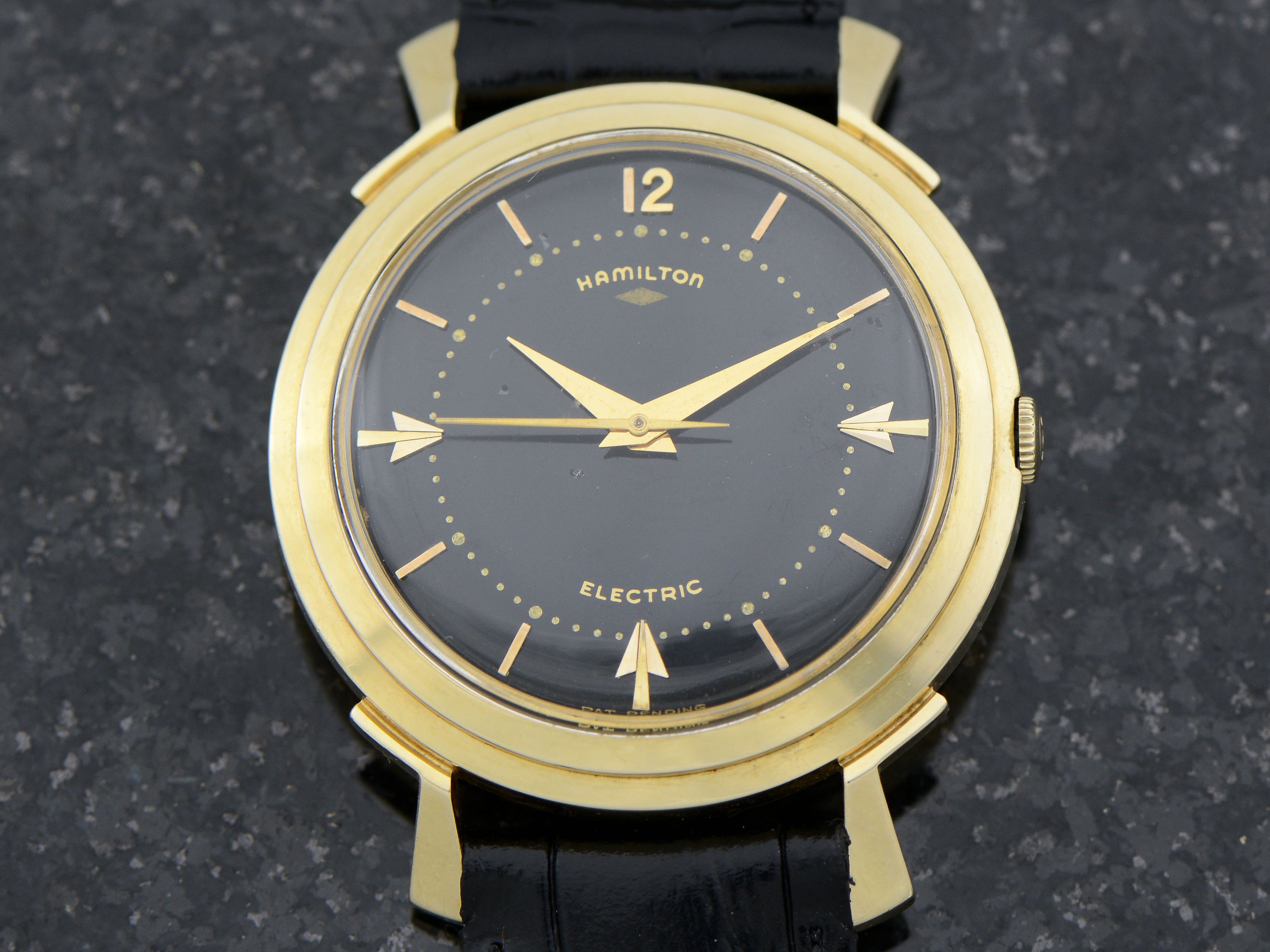 Hamilton_14K_Van_Horn_Black_Di
