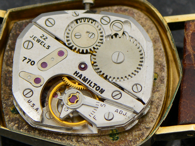 Hamilton Valiant With PROTOTYPE NAUGAHYDE DIAL