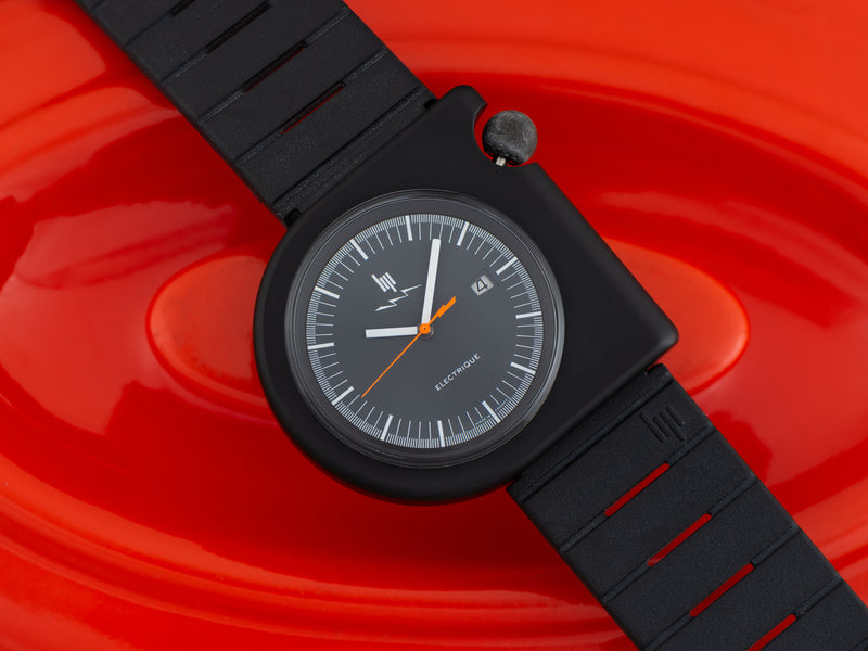 Neuf Stock @ Aiguille Des Secondes Orange Lip Electronic R184 @ Lip Neuf Stock @ Aiguille Des Secondes Orange Lip Electronic R184 @ Lip