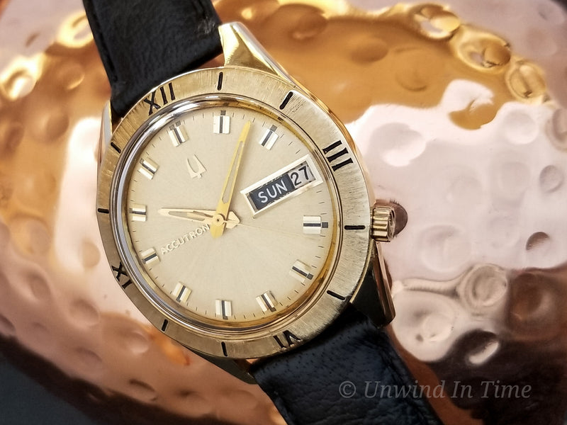 Bulova Accutron 14K Roman Numeral Bezel Watch Unwind In Time
