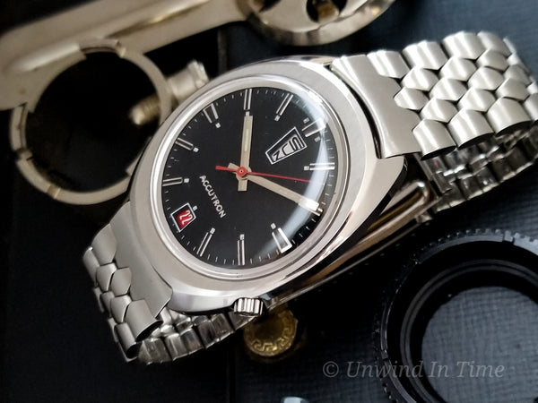 Bulova Accutron "Up-Down" Day/Date from Unwind In Time 
