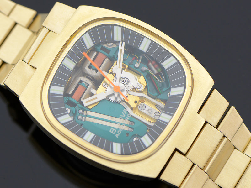 Bulova Accutron Spaceview Gold Tone Double Cushion "T" Vintage Watch With Original Bracelet