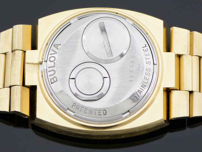 Bulova Accutron Spaceview Double Cushion "T" Gold Tone With Original Bracelet