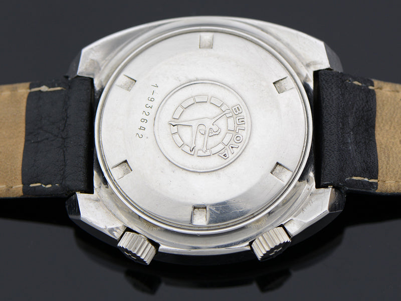 Bulova Accutron Deep Sea 666 Diver Watch Yellow/White Bezel Ring