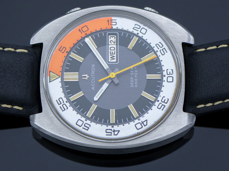 Bulova Accutron Deep Sea 666 Diver Orange/White Bezel Ring Vintage Watch