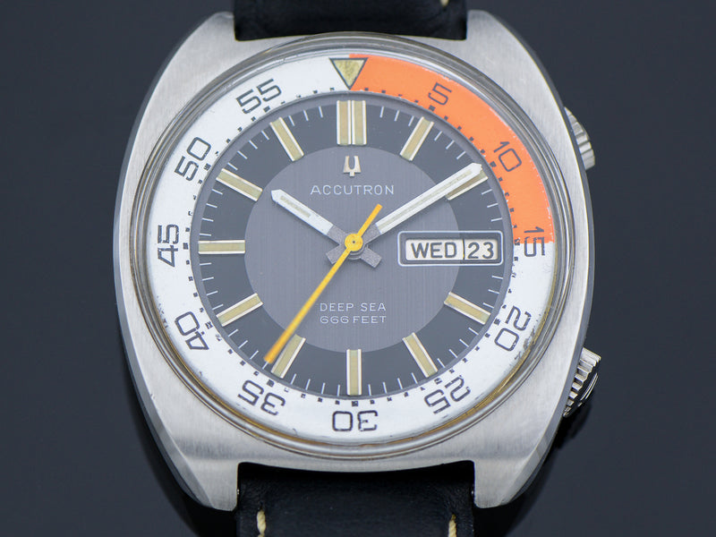 Bulova Accutron Deep Sea 666 Diver Orange/White Bezel Ring Vintage Watch