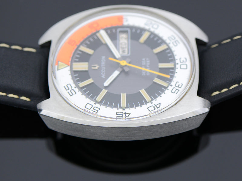 Bulova Accutron Deep Sea 666 Diver Orange/White Bezel Ring Vintage Watch