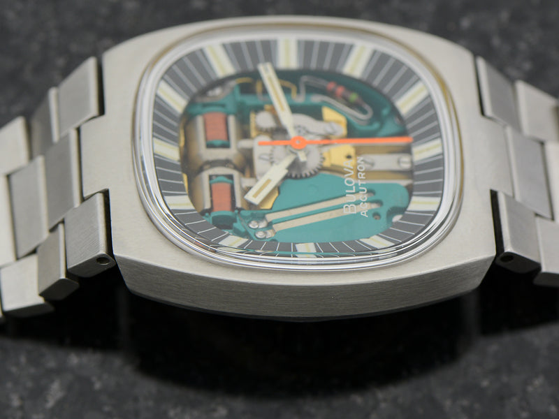 Bulova Accutron Spaceview Steel Double Cushion "T" Watch With Original Bracelet