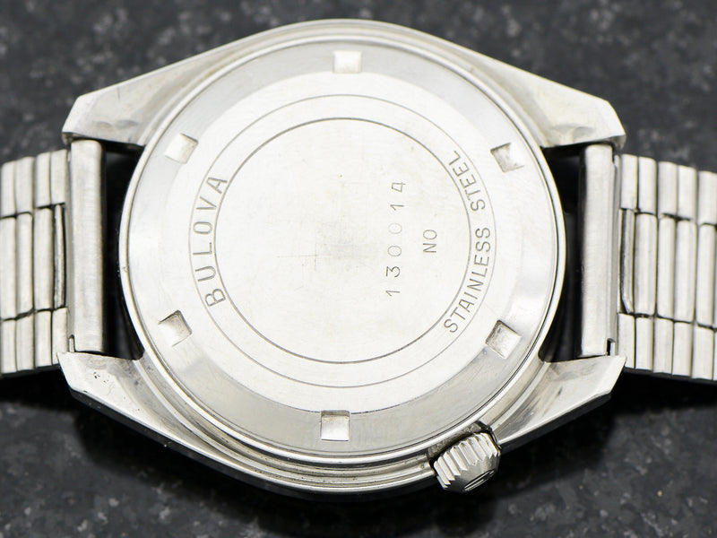 Bulova Accutron Deep Sea 666 Feet Two Tone Dial