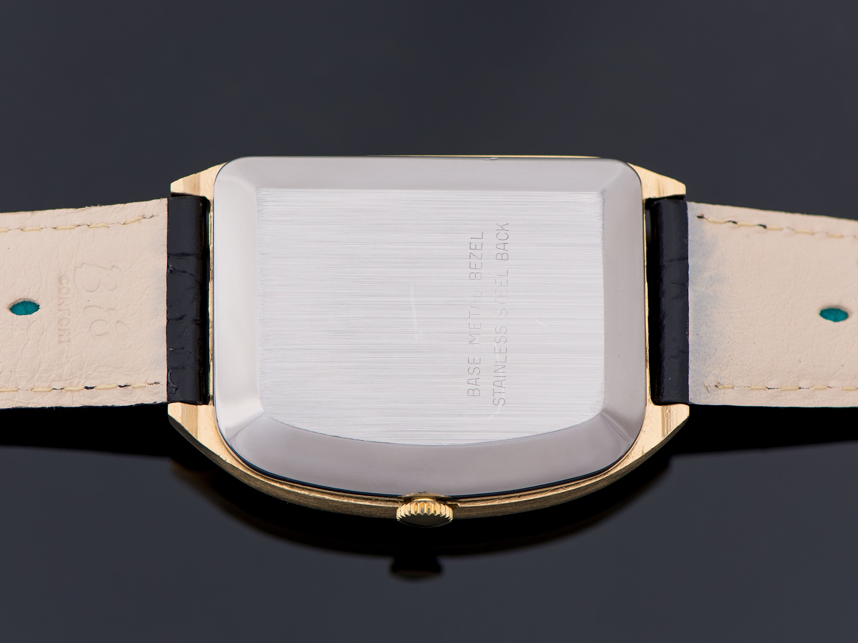 Wittnauer Futurama Black Dial Watch | Unwind In Time