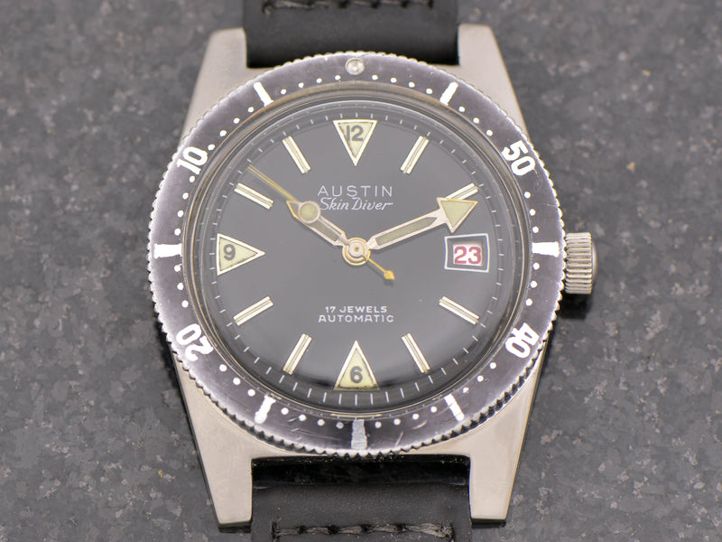 Austin Automatic Skin Diver With Unique Countdown Bezel from Unwind In Time 